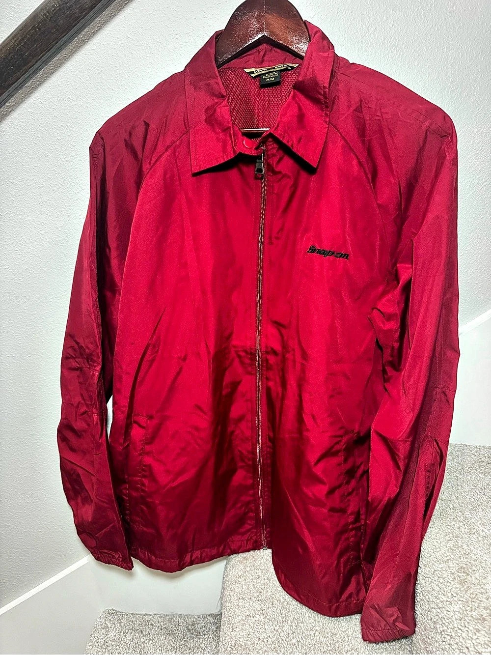 The North Face Men's Lightweight Red Jacket Medium